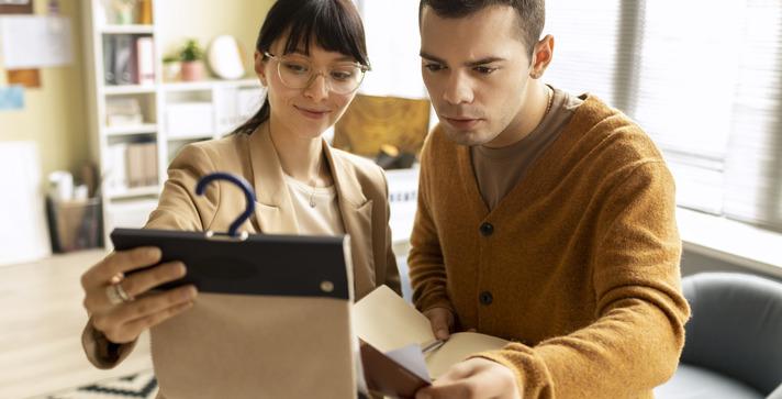How to Research Best-Selling Items on Amazon